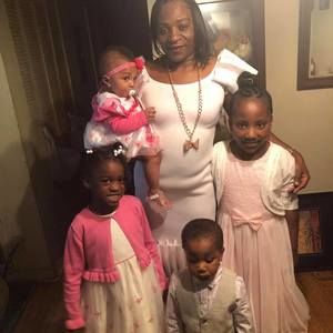 Meet your Posher, Fay